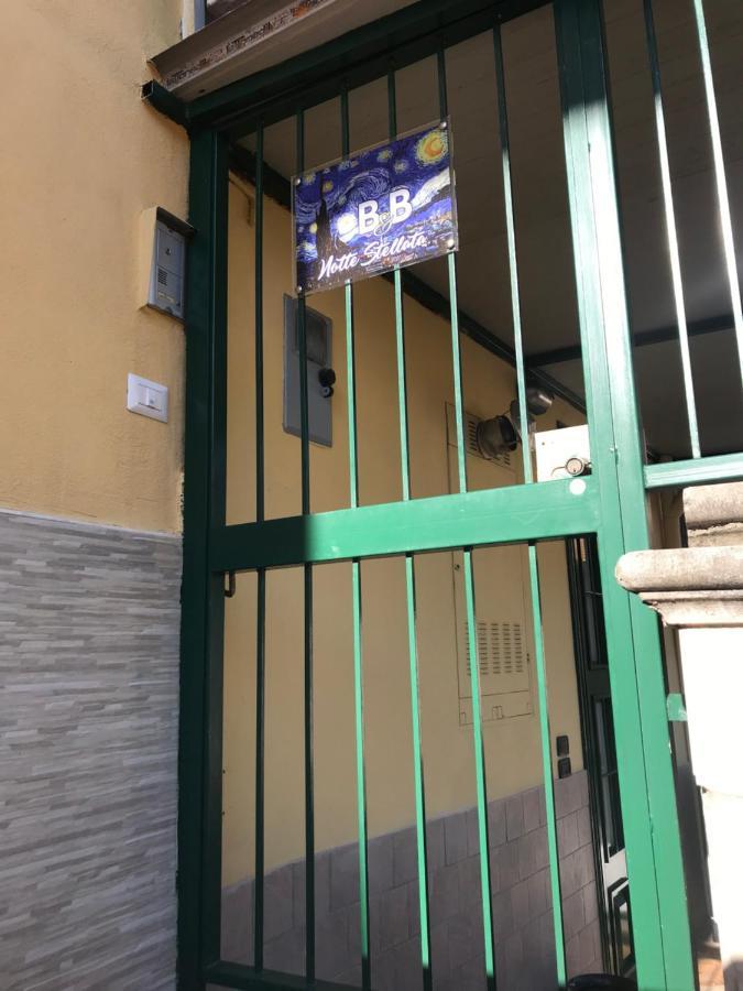B&B Notte Stellata Frattamaggiore Exterior photo